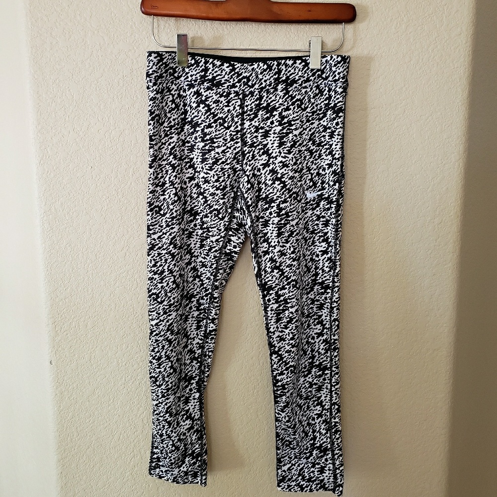 Nike leggings